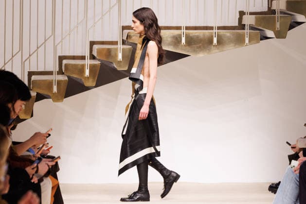 News - Tod s - Runway - Milan Fashion Week - Womenswear Fall Winter 2026 2027 A model walks the runway at the Tod s fashion show during the Milan Fashion Week - Womenswear Fall Winter 2026 2027 on February 27, 2026 in Milan, Italy. Photo: Cinzia Camela. Milan PAC Italy Copyright: xCinziaxCamelax xLiveMediax LPN_2318009