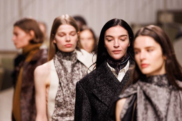 News - Tod s - Runway - Milan Fashion Week - Womenswear Fall Winter 2026 2027 Mariacarla Boscono walks the runway at the Tod s fashion show during the Milan Fashion Week - Womenswear Fall Winter 2026 2027 on February 27, 2026 in Milan, Italy. Photo: Cinzia Camela. Milan PAC Italy Copyright: xCinziaxCamelax xLiveMediax LPN_2318020