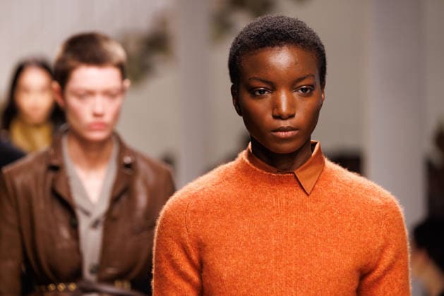 News - Tod s - Runway - Milan Fashion Week - Womenswear Fall Winter 2026 2027 A model walks the runway at the Tod s fashion show during the Milan Fashion Week - Womenswear Fall Winter 2026 2027 on February 27, 2026 in Milan, Italy. Photo: Cinzia Camela. Milan PAC Italy Copyright: xCinziaxCamelax xLiveMediax LPN_2318040