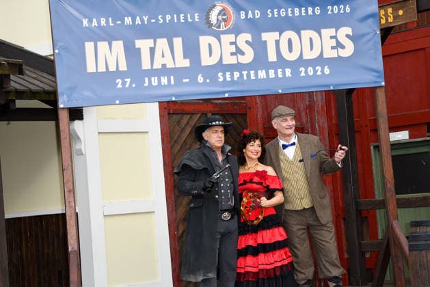 Florian Fitz, Isabel Varell and Heinrich Schafmeister are the new guest stars of this years Karl May Festival in Bad Segeberg At todays performance on February 27, 2026 in the Kalkberg Arena, the TV stars appeared in