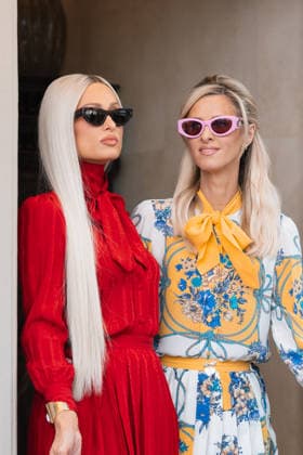 Paris Hilton et sa soeur Nicky Hilton, avant le défilé Gucci, lors de la Fashion Week de Milan MLFW , le 27 février 2026 Tiziano Da Silva Bestimage Paris Hilton and her sister Nicky Hilton, before the Gucci show, during Milan Fashion Week MLFW , on February 27, 2026 Milan Italy  Copyright: xTizianoxDaxSilvax xBestimagexTizianoxDaxSilvax xBestimagex