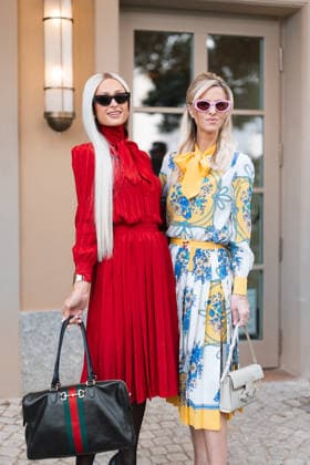 Paris Hilton et sa soeur Nicky Hilton, avant le défilé Gucci, lors de la Fashion Week de Milan MLFW , le 27 février 2026 Tiziano Da Silva Bestimage Paris Hilton and her sister Nicky Hilton, before the Gucci show, during Milan Fashion Week MLFW , on February 27, 2026 Milan Italy  Copyright: xTizianoxDaxSilvax xBestimagexTizianoxDaxSilvax xBestimagex