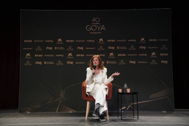 Susan Sarandon press conference in Barcelona International Goya Award-winning actress Susan Sarandon holds a press conference in Barcelona, Spain, on February 27, 2026, in Barcelona, Catalonia, Spain. Created to recognize personalities who contribute to cinema as an art that unites cultures and spectators from all over the world, the Goya International 2026 is awarded to Susan Sarandon for being one of the most outstanding actresses in Hollywood cinema with a filmography that gathers a number of unquestionable masterpieces and iconic films that have been made in the past, The 2026 International Goya is awarded to Susan Sarandon for being one of the most outstanding actresses in Hollywood cinema with a filmography that includes a number of  Copyright: xDavidxZorrakinox 7325826