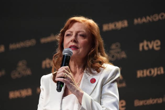 Susan Sarandon press conference in Barcelona International Goya Award-winning actress Susan Sarandon holds a press conference in Barcelona, Spain, on February 27, 2026, in Barcelona, Catalonia, Spain. Created to recognize personalities who contribute to cinema as an art that unites cultures and spectators from all over the world, the Goya International 2026 is awarded to Susan Sarandon for being one of the most outstanding actresses in Hollywood cinema with a filmography that gathers a number of unquestionable masterpieces and iconic films that have been made in the past, The 2026 International Goya is awarded to Susan Sarandon for being one of the most outstanding actresses in Hollywood cinema with a filmography that includes a number of  Copyright: xDavidxZorrakinox 7325837