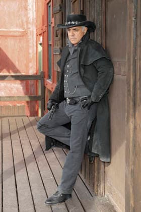 Florian Fitz can be seen in the role of the mine owner Roulier Three celebrities In the Valley of Death Florian Fitz, Isabel Varell and Heinrich Schafmeister are the guest stars in the 2026 season of the Karl May Games in Bad Segeberg, photo session on 27 2 2026 in the Indian Village, open-air theater Bad Segeberg, Schleswig Holstein