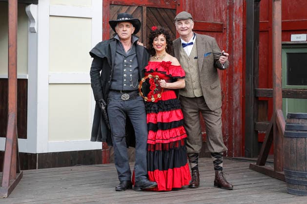Three celebrities In the Valley of Death Florian Fitz, Isabel Varell and Heinrich Schafmeister are the guest stars in the 2026 season of the Karl May Games in Bad Segeberg, photo session on 27 2 2026 in the Indian Village, open-air theater Bad Segeberg, Schleswig Holstein