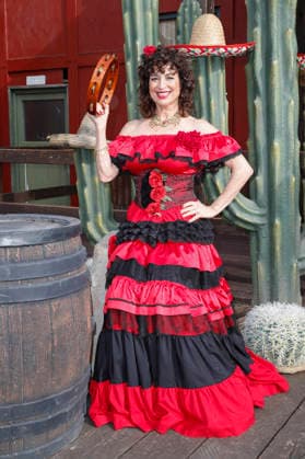 Isabel Varell plays the spirited Senorita Miranda Three celebrities In the Valley of Death Florian Fitz, Isabel Varell and Heinrich Schafmeister are the guest stars in the 2026 season of the Karl May Games in Bad Segeberg, photo session on 27 2 2026 in the Indian Village, open-air theater Bad Segeberg, Schleswig Holstein