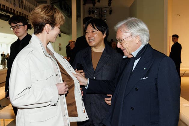 News - Tod s - Front Row - Milan Fashion Week - Womenswear Fall Winter 2026 2027 Shota-Kun Watanabe, a guest and Diego Della Valle attend the Tod s fashion show during the Milan Fashion Week - Womenswear Fall Winter 2026 2027 on February 27, 2026 in Milan, Italy. Photo: Cinzia Camela. Milan PAC Italy Copyright: xCinziaxCamelax xLiveMediax LPN_2318112