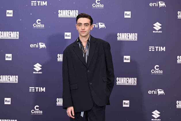 February 27, 2026, Sanremo, Rome, Italy: February 27, 2026, Sanremo. 76th Italian Song Festival. Photocall. Pictured: Michele Bravi. Sanremo Italy  - ZUMAa289 20260227_zia_a289_023 Copyright: xMariaxLauraxAntonellix