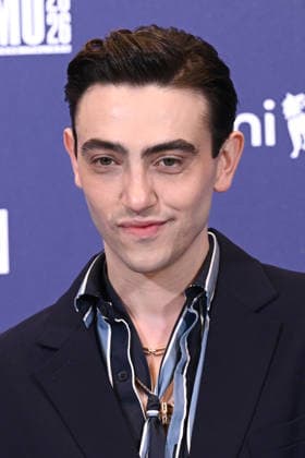 February 27, 2026, Sanremo, Rome, Italy: February 27, 2026, Sanremo. 76th Italian Song Festival. Photocall. Pictured: Michele Bravi. Sanremo Italy  - ZUMAa289 20260227_zia_a289_024 Copyright: xMariaxLauraxAntonellix