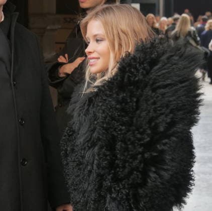 Milan, Milan Women s Fashion Week Fall Winter 2026 27 - Women s Fashion, Fall Winter 2026 27 - Blumarine fashion show - arrivals In the photo: Guest  Copyright: xLucaxPontix xipa-agency.netx xx IPA_Agency_IPA72127251