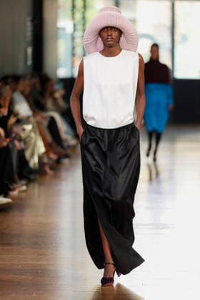 SA SU PHI - runway - Milan Fashion Week - Womenswear Fall Winter 2026 2027 MILAN, ITALY - FEBRUARY 27: a model walks the runway of Sa Su Phi fashion show during the Milan Fashion Week - Womenswear Fall Winter 2026 2027 on February 27, 2026 in Milan, Italy. Photo by Marco Piovanotto Abacapress.com  Copyright: xPiovanottoxMarco ABACAx