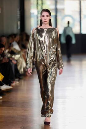 SA SU PHI - runway - Milan Fashion Week - Womenswear Fall Winter 2026 2027 MILAN, ITALY - FEBRUARY 27: a model walks the runway of Sa Su Phi fashion show during the Milan Fashion Week - Womenswear Fall Winter 2026 2027 on February 27, 2026 in Milan, Italy. Photo by Marco Piovanotto Abacapress.com  Copyright: xPiovanottoxMarco ABACAx
