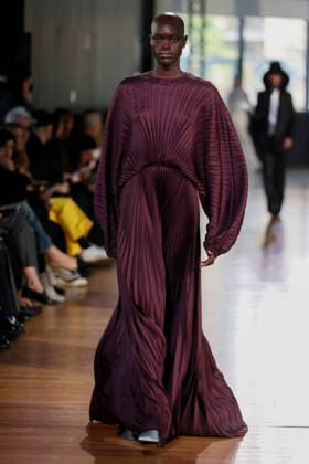 SA SU PHI - runway - Milan Fashion Week - Womenswear Fall Winter 2026 2027 MILAN, ITALY - FEBRUARY 27: a model walks the runway of Sa Su Phi fashion show during the Milan Fashion Week - Womenswear Fall Winter 2026 2027 on February 27, 2026 in Milan, Italy. Photo by Marco Piovanotto Abacapress.com  Copyright: xPiovanottoxMarco ABACAx