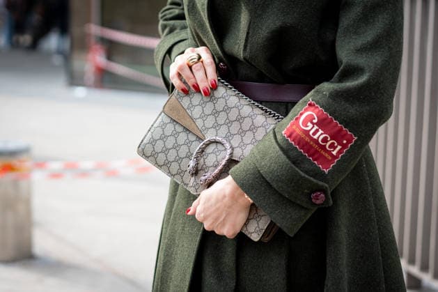 Street Style: Gucci fashion show during the Milan Fashion Week - Womenswear Fall Winter 2026 2027 in Milan, Italy, on 27 February 2026. Street Style: A guest is seen outside of the Gucci fashion show during the Milan Fashion Week - Womenswear Fall Winter 2026 2027 in Milan, Italy, on 27 February 2026., Credit:Stefano Costantino TTL Avalon Italy, Milan  Copyright: xStefanoxCostantinoxTTLx xAvalonx 1078862760