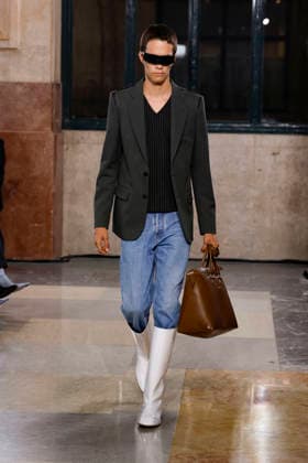 MM6 Maison Margiela Fashion Show Ready to Wear Collection Fall Winter 2026 2027 at Milan Fashion Week MLFW, on February 27th, 2026 MM6 Maison Margiela Fashion Show Ready to Wear Collection Fall Winter 2026 2027 at Milan Fashion Week, on February 27th, 2026 Milan Italy  Copyright: xAgencex xBestimagexAgencex xBestimagex