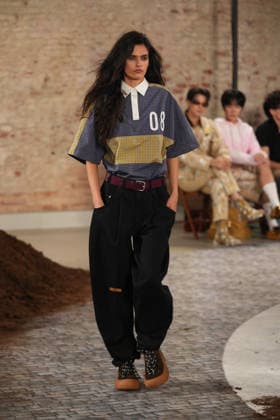 Milano Fashion Week - Women F W 26-27 Moschino fashion show Catwalk Milan, Italy Milano Fashion Week - Women F W 26-27 Moschino fashion show Catwalk Milan, Italy 27th February 2026 SGPItalia id 134549_002 * Not Exclusive  Copyright: xMarcoxErbax