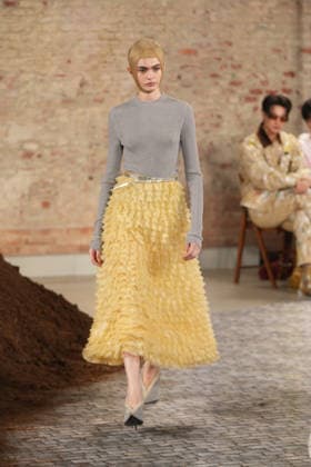 Milano Fashion Week - Women F W 26-27 Moschino fashion show Catwalk Milan, Italy Milano Fashion Week - Women F W 26-27 Moschino fashion show Catwalk Milan, Italy 27th February 2026 SGPItalia id 134549_002 * Not Exclusive  Copyright: xMarcoxErbax