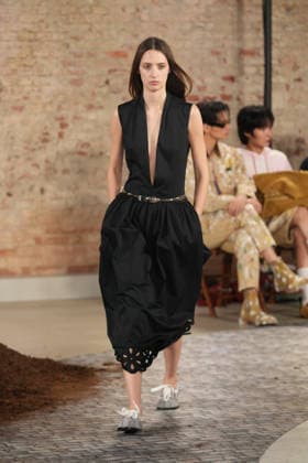 Milano Fashion Week - Women F W 26-27 Moschino fashion show Catwalk Milan, Italy Milano Fashion Week - Women F W 26-27 Moschino fashion show Catwalk Milan, Italy 27th February 2026 SGPItalia id 134549_002 * Not Exclusive  Copyright: xMarcoxErbax