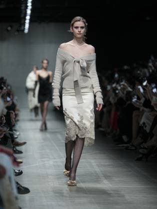Milan, Milan Women s Fashion Week: Fall Winter 2026 27 - Women s Fashion, Fall Winter 2026 27 - Ermanno Scervino fashion show - catwalk in the photo: model  Copyright: xRiccardoxGiordanox xipa-agency.netx xRiccardoxGIordanox IPA_Agency_IPA72145270