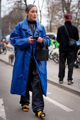 Street Style: Ferragamo fashion show during the Milan Fashion Week - Womenswear Fall Winter 2026 2027 in Milan, Italy, on 28 February 2026. Street Style: A guest is seen outside of the Ferragamo fashion show during the Milan Fashion Week - Womenswear Fall Winter 2026 2027 in Milan, Italy, on 28 February 2026., Credit:Stefano Costantino TTL Avalon Italy, Milan  Copyright: xStefanoxCostantinoxTTLx xAvalonx 1078972226