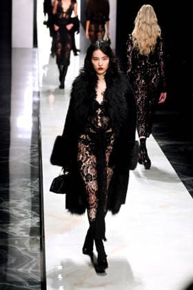 Milan, Milan Women s Fashion Week Fall Winter 2026 2027 - Dolce & Gabbana Fashion Show - Catwalk - Pictured: models on the catwalk  Copyright: xMaurizioxMaulex xipa-agency.netx xMaurizioxMaulex IPA_Agency_IPA72154981