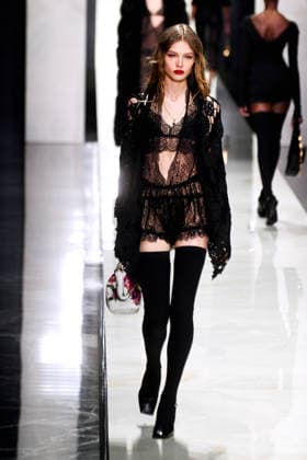 Milan, Milan Women s Fashion Week Fall Winter 2026 2027 - Dolce & Gabbana Fashion Show - Catwalk - Pictured: models on the catwalk  Copyright: xMaurizioxMaulex xipa-agency.netx xMaurizioxMaulex IPA_Agency_IPA72155393