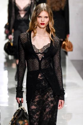 Milan, Milan Women s Fashion Week Fall Winter 2026 2027 - Dolce & Gabbana Fashion Show - Catwalk - Pictured: models on the catwalk  Copyright: xMaurizioxMaulex xipa-agency.netx xMaurizioxMaulex IPA_Agency_IPA72155434