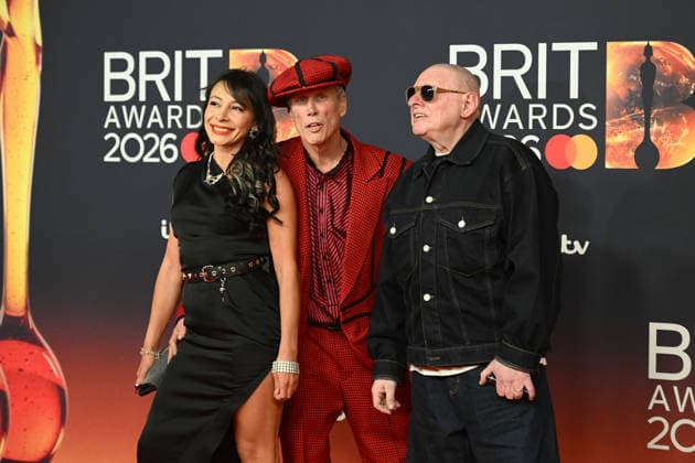 The BRIT Awards 2026, Co-op Live, Manchester, UK, 28 February 2026. Firouzeh Razavi, Bez and Shaun Ryder at The BRIT Awards 2026, Co-op Live, Manchester, UK, 28 February 2026., Credit:Tina Korhonen Avalon United Kingdom, Manchester Copyright: xTinaxKorhonenx xAvalonx 1079012250