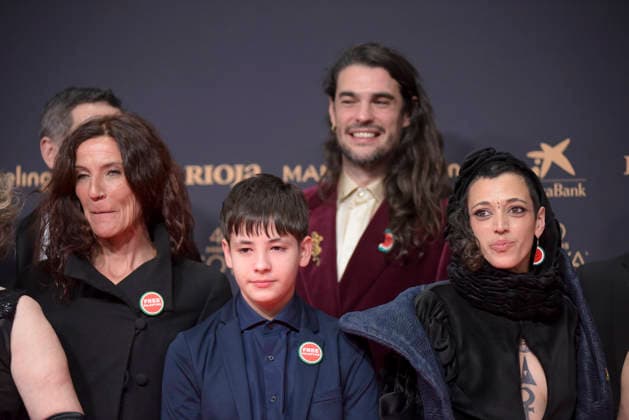 Red carpet of the Goya Awards 2026 Part of the Sirat team poses on the red carpet of the 40th edition of the Goya Awards, at the Auditori del Centre de Convencions Internacionals, on February 28, 2026, in Barcelona, Cataluna Spain The awards are given annually by the Academy of Motion Picture Arts and Sciences of Spain AACCE with the aim of rewarding the best professionals in each of the various technical and creative specialties of Spanish cinema 28 FEBRUARY 2026 CATALONIA GOYA GOYA PHOTOCALL POSED POSED POSED CINEMA AWARDS Barcelona Catalunya Catalunya Catalunya Spain  Copyright: xAlbertoxParedesx 7328260