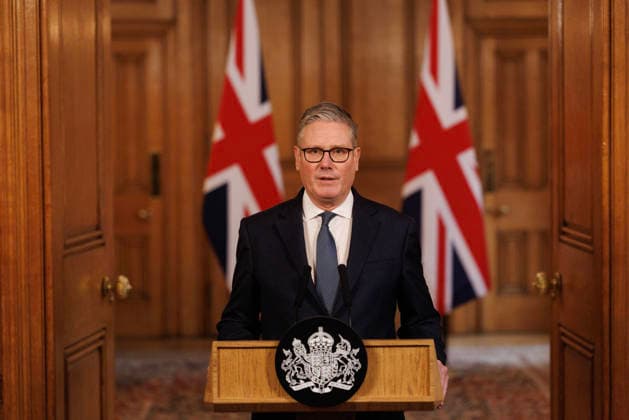 Prime Minister Keir Starmer gives a statement in the Middle-East 28 02 2026. London, United Kingdom. Prime Minister Keir Starmer gives a statement on the situation in the Middle-East from 10 Downing Street., Credit:Simon Dawson Avalon United Kingdom, Greater London, London, 10 Downing Street  Copyright: xSimonxDawsonx xAvalonx 1079065581