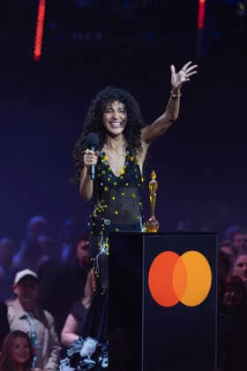 Olivia Dean at the Brit Awards 2026 Olivia Dean receives an award at the Brit Awards 2026 at the Co-Op Live, Manchester, England, 28th February 2026, Credit:Mike Gray Avalon  Copyright: xMikexGrayx xAvalonx 1079171154