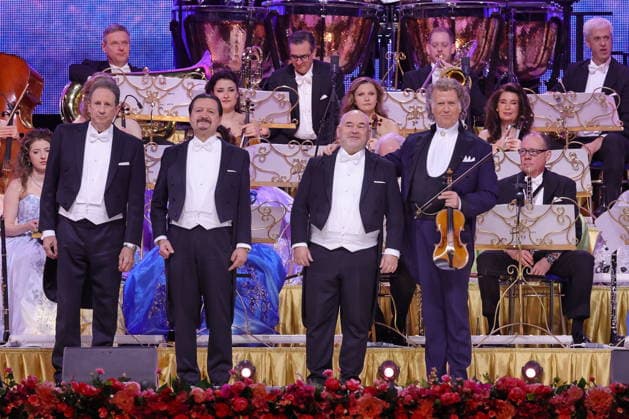28 02 2026, AndrŽ Rieu, violinist, in concert with orchestra live in the Uber Arena, Berlin, Waltz, Berlin