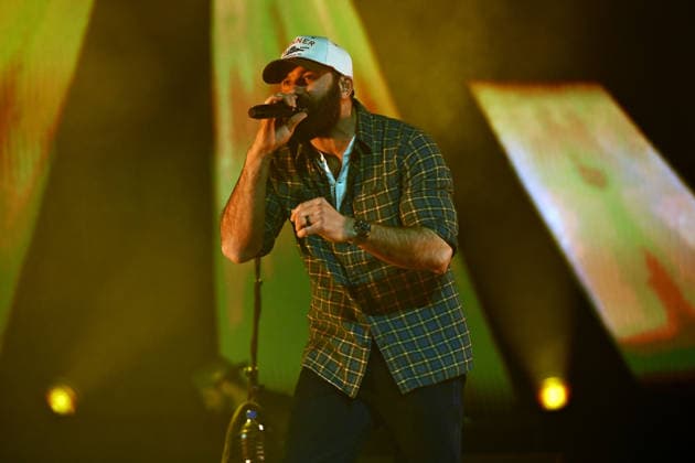 Jordan Davis performing at OVO Arena, in London LONDON, ENGLAND - FEBRUARY 28: Jordan Davis performing at OVO Arena, Wembley on February 28, 2026 in London, England. CAP MAR MAR Great Britain Copyright: xMartinxHarris CapitalxPicturesx