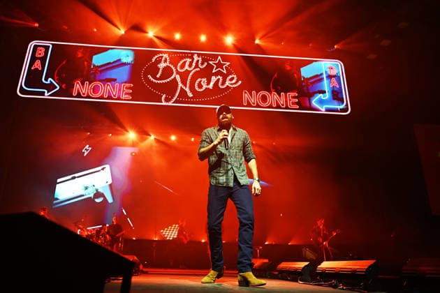 Jordan Davis performing at OVO Arena, in London LONDON, ENGLAND - FEBRUARY 28: Jordan Davis performing at OVO Arena, Wembley on February 28, 2026 in London, England. CAP MAR MAR Great Britain Copyright: xMartinxHarris CapitalxPicturesx