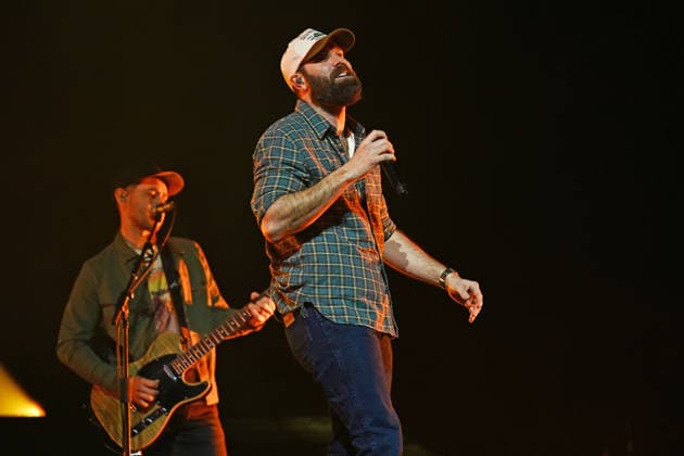 Jordan Davis performing at OVO Arena, in London LONDON, ENGLAND - FEBRUARY 28: Jordan Davis performing at OVO Arena, Wembley on February 28, 2026 in London, England. CAP MAR MAR Great Britain Copyright: xMartinxHarris CapitalxPicturesx