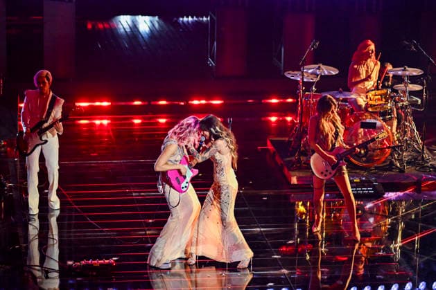 76th Italian Song Festival of Sanremo Final Evening part 1 Teatro Ariston - Sanremo, Italy Dani BAMBOLE DI PEZZA;Caterina BAMBOLE DI PEZZA;Cleo BAMBOLE DI PEZZA;Morgana BAMBOLE DI PEZZA;Federica BAMBOLE DI PEZZA 76th Italian Song Festival of Sanremo Final Evening part 1 Teatro Ariston - Sanremo, Italy 28th February 2026 SGPItalia id 134399_075 Not Exclusive  Copyright: xAlfonsoxCatalano SGPx