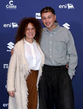 Sanremo, 76th Italian Song Festival - Photocall of the 26th Festival Winners - Pictured: Sayf with her mother, Safia  Copyright: xTerenghi PoolxSanremo02x xipa-agency.netx xPoolxSanremox02x IPA_Agency_IPA72212170