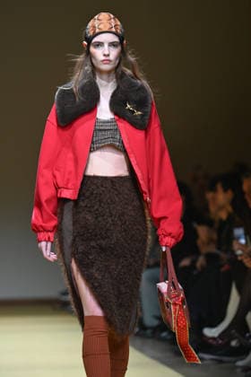 Milan, Milan Women s Fashion Week Fall Winter 2026 27 - Women s Fashion, Fall Winter 2026 27 - HUI fashion show - catwalk in the photo: model  Copyright: xSimonaxChiocciax xipa-agency.netx xFotosickix IPA_Agency_IPA72215780