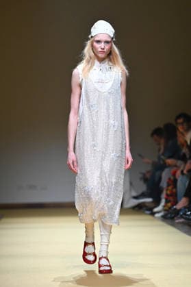 Milan, Milan Women s Fashion Week Fall Winter 2026 27 - Women s Fashion, Fall Winter 2026 27 - HUI fashion show - catwalk in the photo: model  Copyright: xSimonaxChiocciax xipa-agency.netx xFotosickix IPA_Agency_IPA72215914