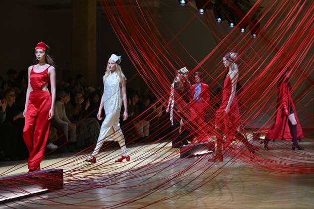 Milan, Milan Women s Fashion Week Fall Winter 2026 27 - Women s Fashion, Fall Winter 2026 27 - HUI fashion show - catwalk in the photo: model  Copyright: xSimonaxChiocciax xipa-agency.netx xFotosickix IPA_Agency_IPA72215916