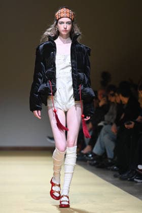 Milan, Milan Women s Fashion Week Fall Winter 2026 27 - Women s Fashion, Fall Winter 2026 27 - HUI fashion show - catwalk in the photo: model  Copyright: xSimonaxChiocciax xipa-agency.netx xFotosickix IPA_Agency_IPA72215872