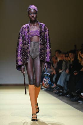 Milan, Milan Women s Fashion Week Fall Winter 2026 27 - Women s Fashion, Fall Winter 2026 27 - HUI fashion show - catwalk in the photo: model  Copyright: xSimonaxChiocciax xipa-agency.netx xFotosickix IPA_Agency_IPA72215815