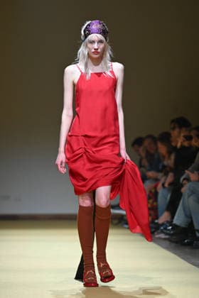 Milan, Milan Women s Fashion Week Fall Winter 2026 27 - Women s Fashion, Fall Winter 2026 27 - HUI fashion show - catwalk in the photo: model  Copyright: xSimonaxChiocciax xipa-agency.netx xFotosickix IPA_Agency_IPA72215911