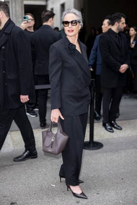 ARMANI - Guest arrivals - Milan Fashion Week - Womenswear Fall Winter 2026 2027 MILAN, ITALY - FEBRUARY 28: Andie MacDowell arrives to Armani fashion show during the Milan Womenswear Fall Winter 2026 2027 Fashion Week on March1st, 2026 in Milan, Italy. Photo by Marco Piovanotto Abacapress.com  Copyright: xPiovanottoxMarco ABACAx
