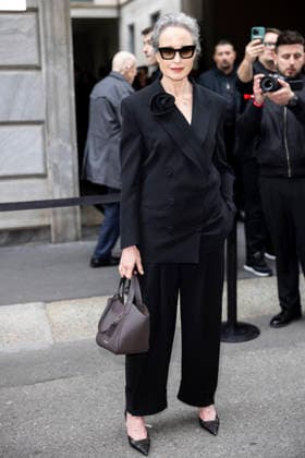 ARMANI - Guest arrivals - Milan Fashion Week - Womenswear Fall Winter 2026 2027 MILAN, ITALY - FEBRUARY 28: Andie MacDowell arrives to Armani fashion show during the Milan Womenswear Fall Winter 2026 2027 Fashion Week on March1st, 2026 in Milan, Italy. Photo by Marco Piovanotto Abacapress.com  Copyright: xPiovanottoxMarco ABACAx