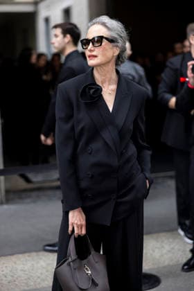 ARMANI - Guest arrivals - Milan Fashion Week - Womenswear Fall Winter 2026 2027 MILAN, ITALY - FEBRUARY 28: Andie MacDowell arrives to Armani fashion show during the Milan Womenswear Fall Winter 2026 2027 Fashion Week on March1st, 2026 in Milan, Italy. Photo by Marco Piovanotto Abacapress.com  Copyright: xPiovanottoxMarco ABACAx