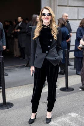ARMANI - Guest arrivals - Milan Fashion Week - Womenswear Fall Winter 2026 2027 MILAN, ITALY - FEBRUARY 28: Anna Dello Russo arrives to Armani fashion show during the Milan Womenswear Fall Winter 2026 2027 Fashion Week on March1st, 2026 in Milan, Italy. Photo by Marco Piovanotto Abacapress.com  Copyright: xPiovanottoxMarco ABACAx
