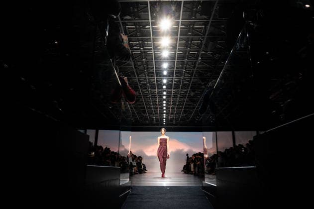 Milano Fashion Week - Women F W 26-27 Giorgio Armani fashion show Vibes Milan, Italy Milano Fashion Week - Women F W 26-27 Giorgio Armani fashion show Vibes Milan, Italy 1st March 2026 SGPItalia id 134512_001 * Not Exclusive  Copyright: xx