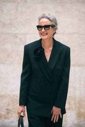 Milano Fashion Week - Women F W 26-27 Giorgio Armani fashion show Arrivals Milan, Italy Andie Macdowell Milano Fashion Week - Women F W 26-27 Giorgio Armani fashion show Arrivals Milan, Italy 1st March 2026 SGPItalia id 134512_002 * Not Exclusive  Copyright: xLorenzoxBaroncelli SGPx